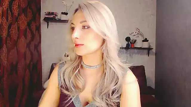 MillaXQueen online show from 02-14-25, 11:31