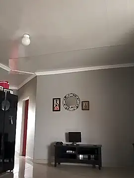 TheTwist online show from 02-17-25, 07:26