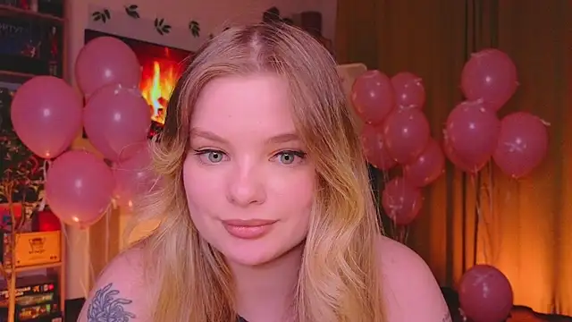 Hottie Jane online show from 12-14-25, 01:05