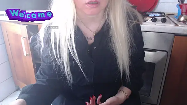 Snapshot of martachatte chatting on 02-28-25, 07:37 martachatte online show from 02-28-25, 07:37