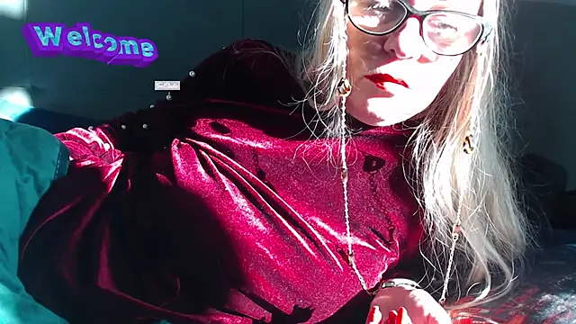 Snapshot of martachatte chatting on 03-05-25, 05:08 martachatte online show from 03-05-25, 05:08