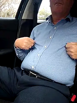 stiffandlubedxh online show from 11-04-25, 09:03