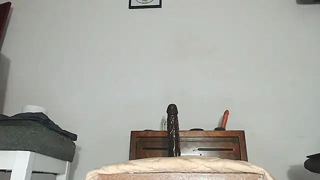 AngelBarbaro online show from 06-17-26, 11:38
