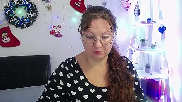 VanessaHotts online show from 01-09-25, 06:06