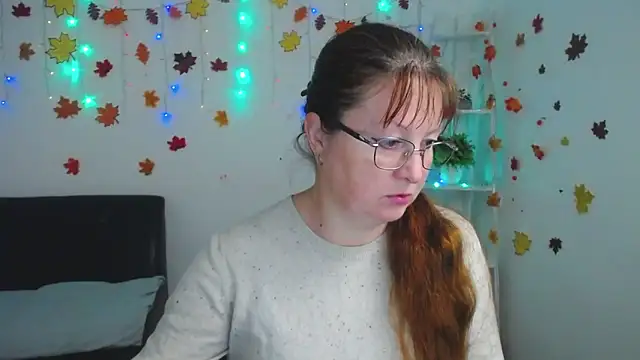 VanessaHotts online show from 11-15-25, 06:00