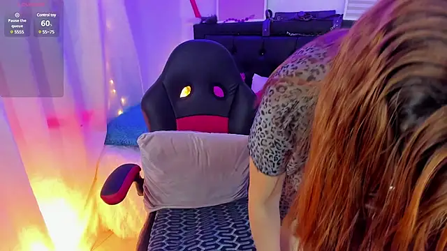 lonely shewolf online show from 01-29-25, 08:35