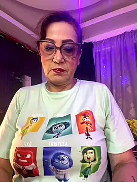 lonely shewolf online show from 09-25-25, 04:00