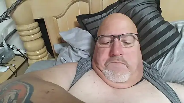 Snapshot of Bigbear0563 chatting on 11-07-25, 04:07 Bigbear0563 online show from 11-07-25, 04:07