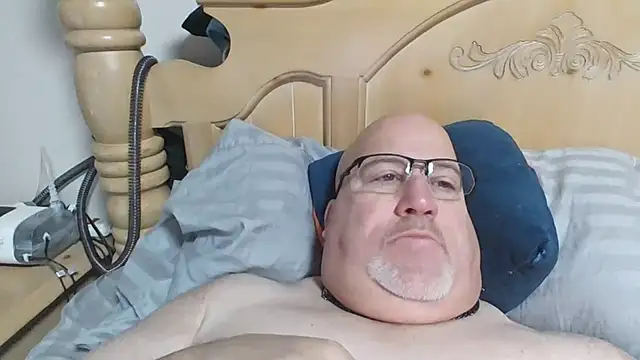 Snapshot of Bigbear0563 chatting on 01-06-26, 03:49 Bigbear0563 online show from 01-06-26, 03:49