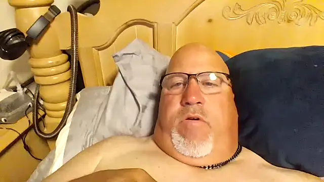 Bigbear0563 online show from 06-15-26, 06:04