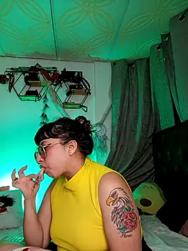 Piafisher1 online show from 01-12-26, 01:11