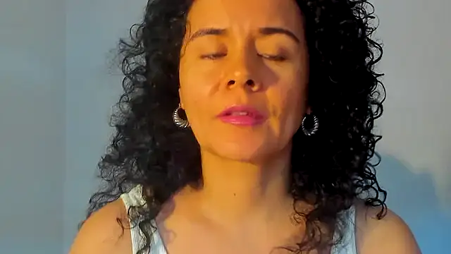 Snapshot of Sami_Hotie1 chatting on 11-07-25, 09:15 Sami Hotie1 online show from 11-07-25, 09:15