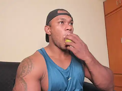 Tyler Waka01 online show from 03-25-26, 09:43