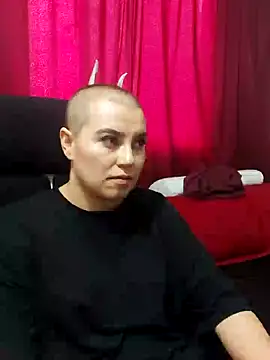 Snapshot of TamySweetness chatting on 12-13-24, 08:47 TamySweetness online show from 12-13-24, 08:47