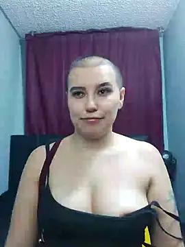 Snapshot of TamySweetness chatting on 01-04-25, 12:27 TamySweetness online show from 01-04-25, 12:27