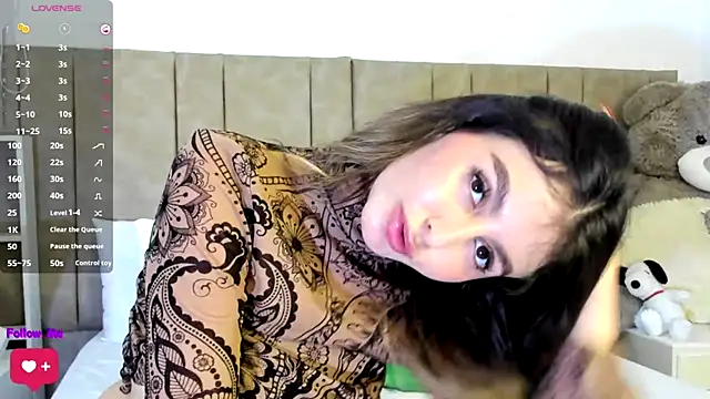 Snapshot of Isabellacharm chatting on 01-18-25, 10:49 Isabellacharm online show from 01-18-25, 10:49