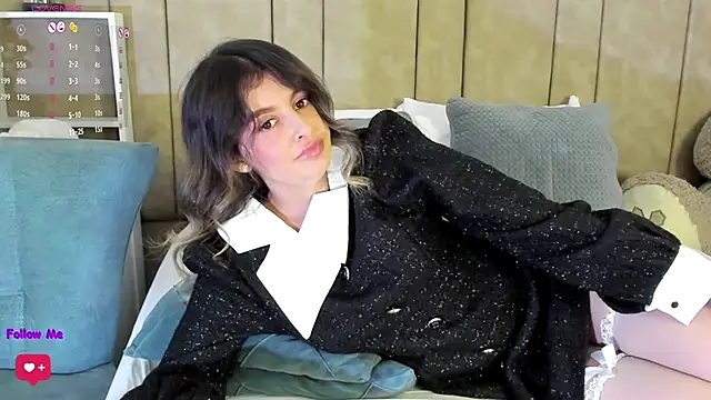 Snapshot of Isabellacharm chatting on 02-07-25, 04:24 Isabellacharm online show from 02-07-25, 04:24