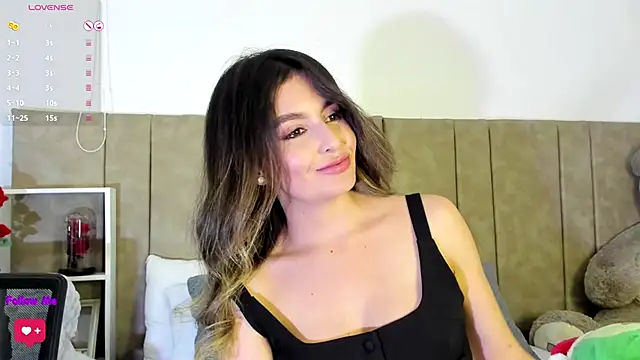 Snapshot of Isabellacharm chatting on 02-12-25, 12:48 Isabellacharm online show from 02-12-25, 12:48