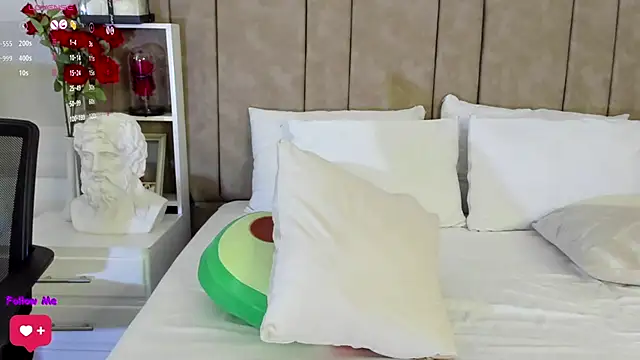 Snapshot of Isabellacharm chatting on 02-21-25, 04:48 Isabellacharm online show from 02-21-25, 04:48