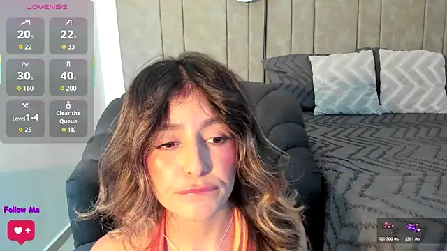 Snapshot of Isabellacharm chatting on 09-23-25, 04:21 Isabellacharm online show from 09-23-25, 04:21