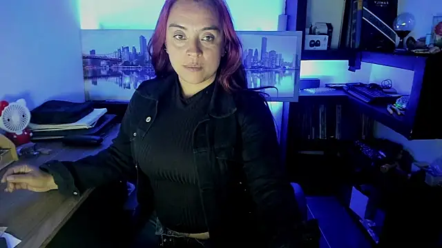 Snapshot of Redwidow__ chatting on 05-12-26, 03:36 Redwidow online show from 05-12-26, 03:36