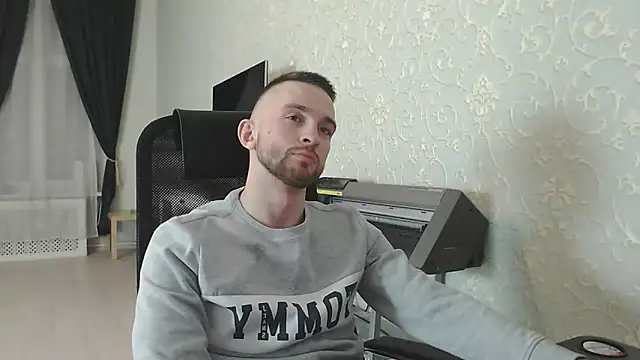 Marselle Laker online show from 12-01-25, 04:23