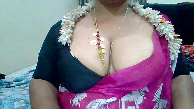 Snapshot of archanatelugu9 chatting on 01-23-25, 01:45 archanatelugu9 online show from 01-23-25, 01:45