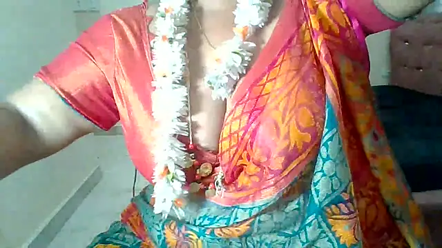 Snapshot of archanatelugu9 chatting on 09-23-25, 05:10 archanatelugu9 online show from 09-23-25, 05:10