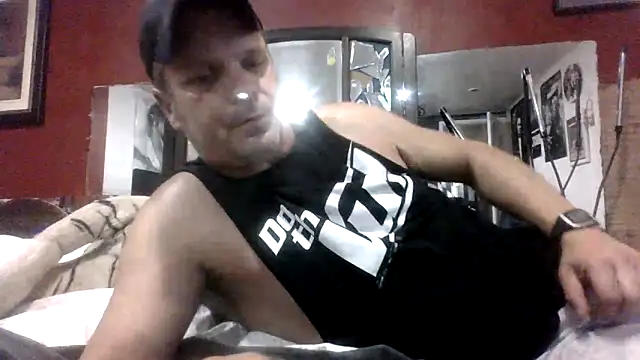 Snapshot of JRock69nKzoo chatting on 09-27-25, 10:37 JRock69nKzoo online show from 09-27-25, 10:37