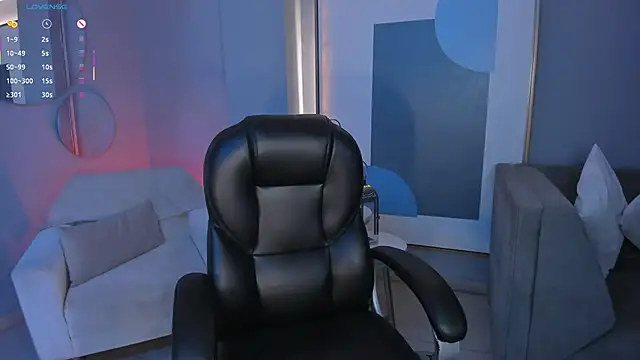 Snapshot of DannaCruz chatting on 11-16-25, 05:07 DannaCruz online show from 11-16-25, 05:07