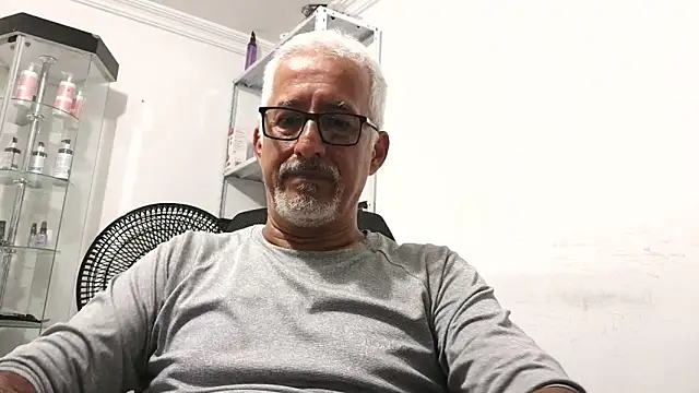 cenizo10124 online show from 11-11-25, 09:48