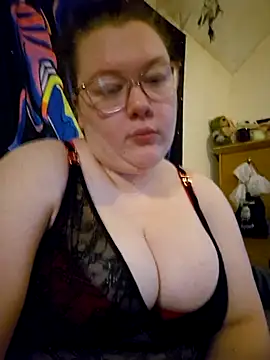 Sexycurvyemilyy online show from 12-05-24, 02:11