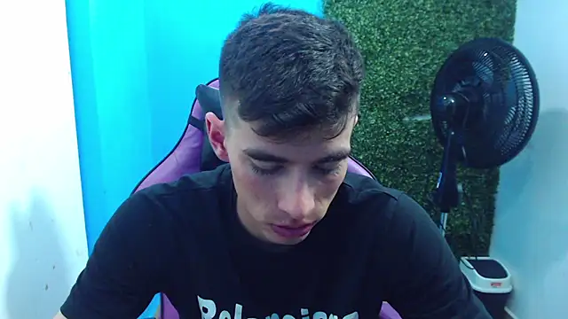 DEIBY BABY online show from 01-16-25, 03:34