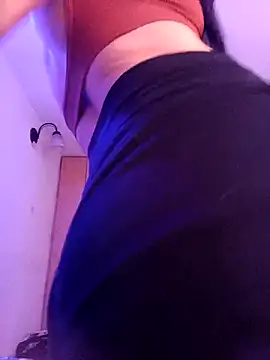 LissaThompsom online show from 02-25-25, 02:11