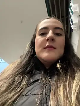 Snapshot of Hanna86 chatting on 03-06-26, 01:29 Hanna86 online show from 03-06-26, 01:29