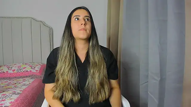 Snapshot of Hanna86 chatting on 03-07-26, 01:35 Hanna86 online show from 03-07-26, 01:35