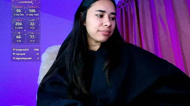 Snapshot of AmyOlimpo chatting on 11-26-25, 01:17 AmyOlimpo online show from 11-26-25, 01:17