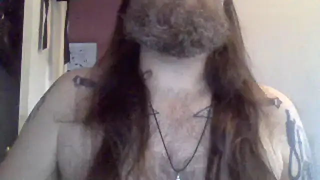 Snapshot of Thrillhouse chatting on 01-03-25, 12:52 Thrillhouse online show from 01-03-25, 12:52