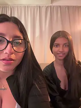 croftsmila online show from 11-09-25, 04:55