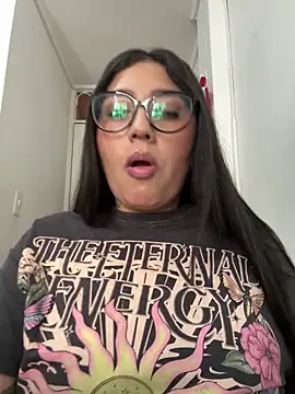 croftsmila online show from 11-17-25, 08:47