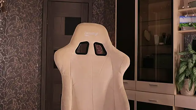 Chill out with Salvia online show from 03-15-26, 04:24