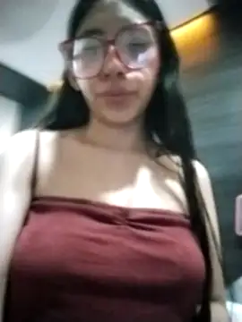 Umaru uwu online show from 04-18-26, 02:26