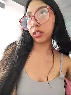 Umaru uwu online show from 04-19-26, 09:06