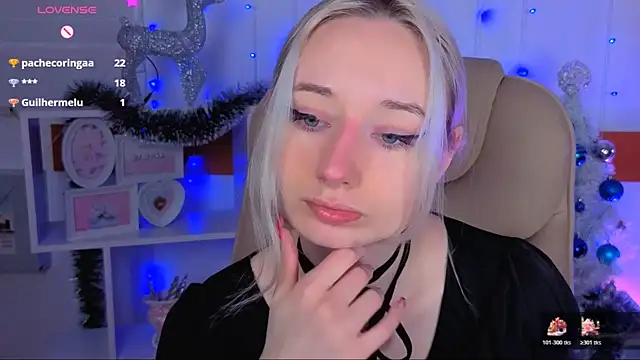 Katia Kim online show from 12-22-25, 06:21