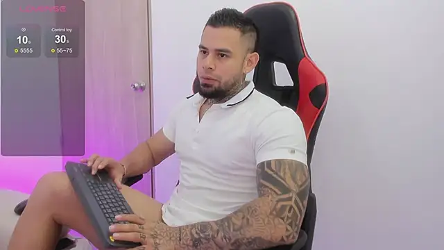 jeanpi01 online show from 04-24-26, 04:15