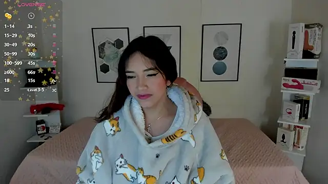 cristal  hot 1 online show from 12-16-24, 10:08