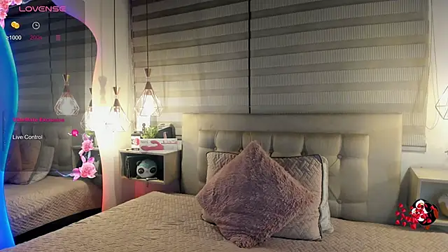 cristal  hot 1 online show from 04-27-26, 05:05