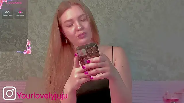 yourlovelyjul online show from 03-07-26, 04:04