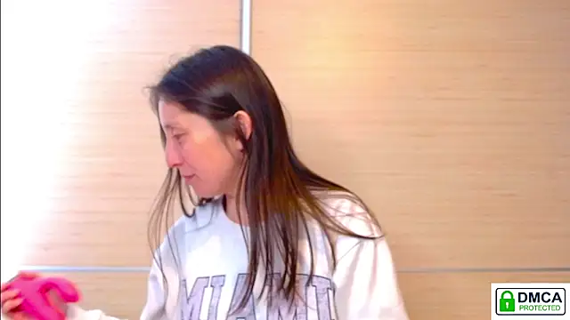 Sophi Cute online show from 04-25-26, 01:14