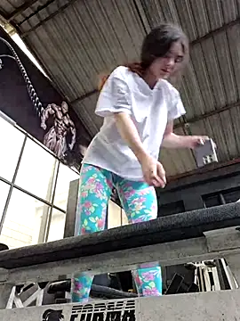 Sam Sara online show from 04-09-26, 06:57